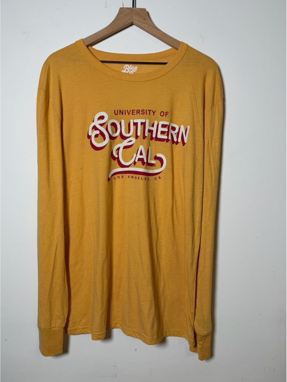 University of Southern California USC long sleeve T shirt gold Menโs Large NWT